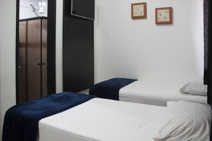 Room 29 of 43
