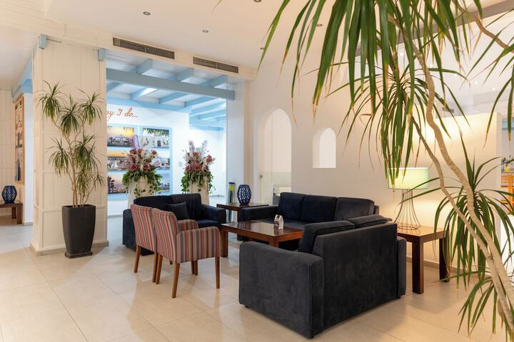 Hotel Lobby