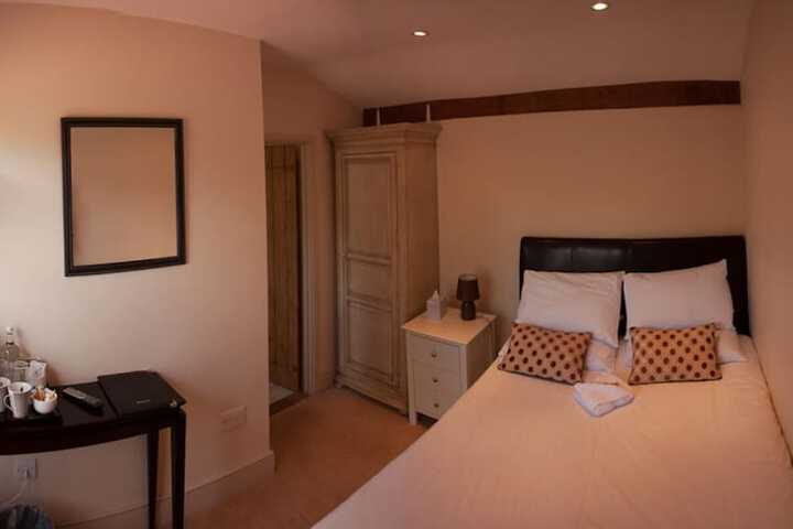 Room 15 of 50
