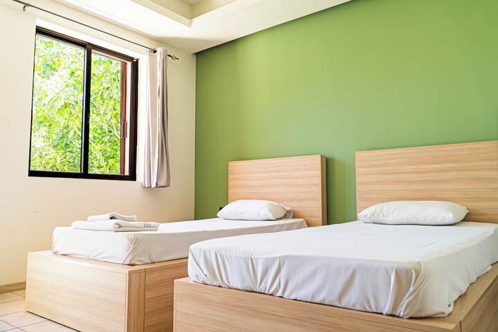 Room 7 of 31