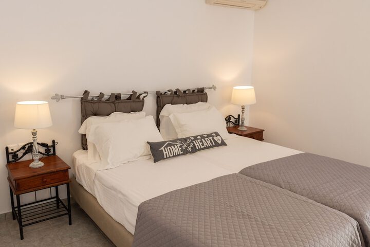 Room 74 of 210