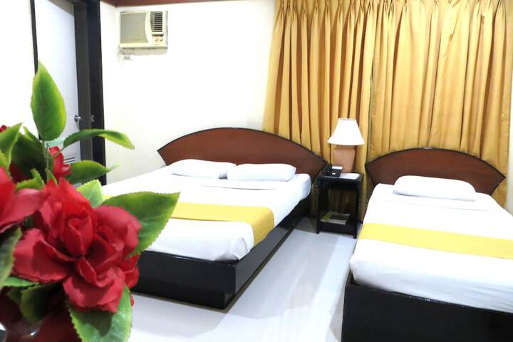 Room 25 of 44