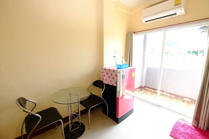 Room 8 of 26