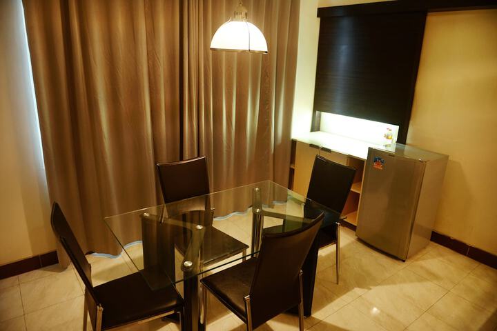 Room 8 of 44