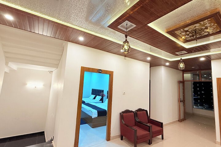 Room 16 of 24