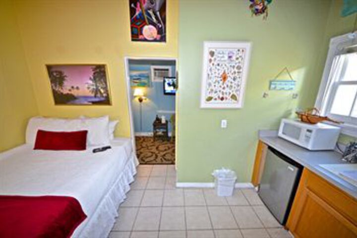 Room 11 of 51