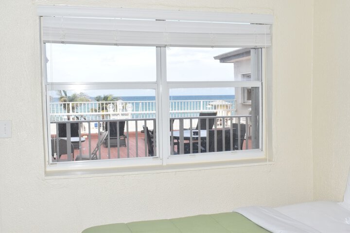 Beach/ocean view