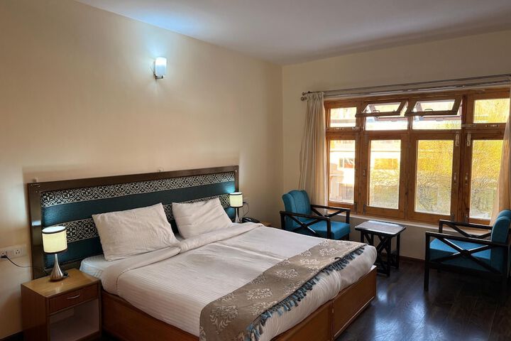 Room 4 of 29