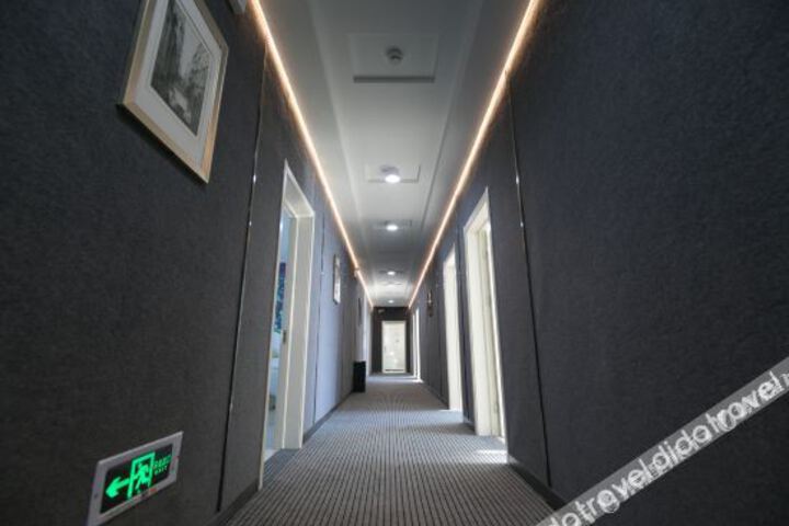 Hotel Interior 11 of 20