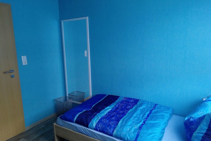 Room 14 of 60