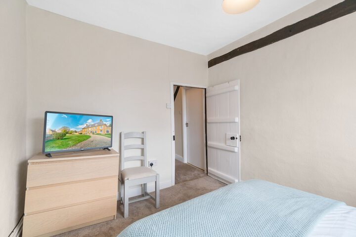 Room 9 of 47