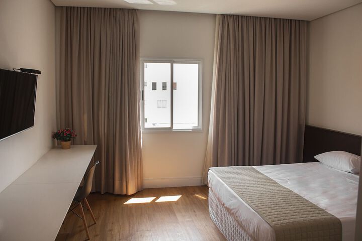 Room 9 of 41