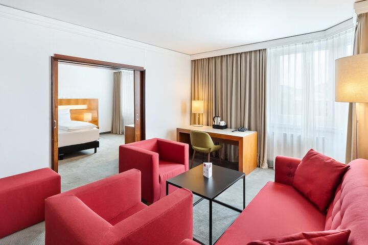 Room 29 of 106
