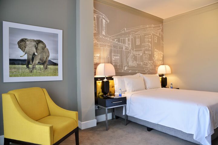 Room 5 of 43