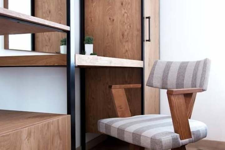 Room 22 of 183