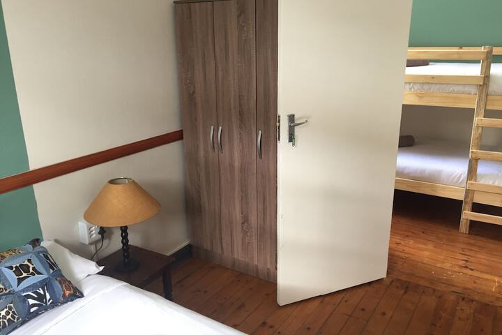 Room 16 of 16