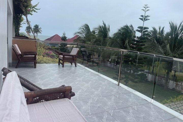 Hotel 157 of 165