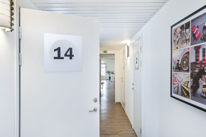 Ballroom/Hall 19 of 28