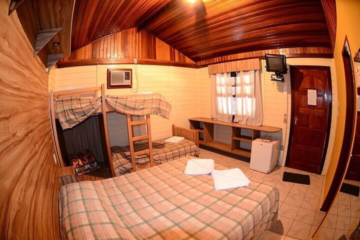 Room 33 of 34
