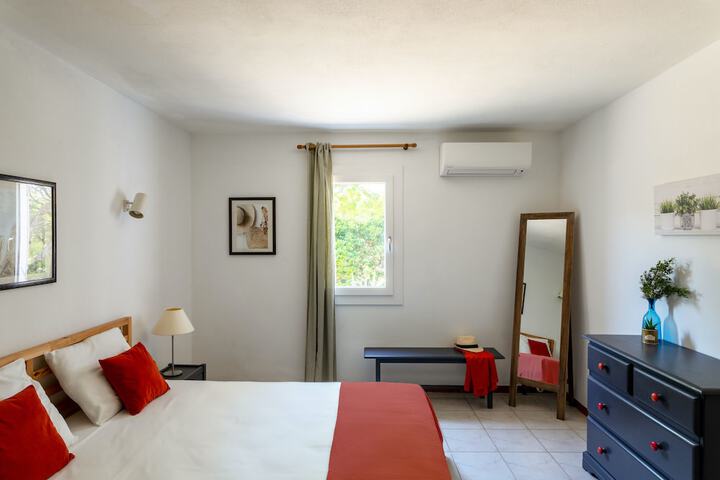 Room 18 of 88