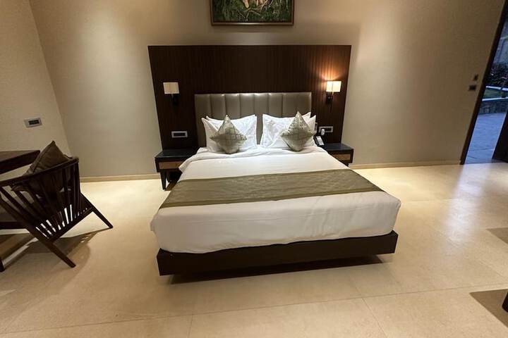 Room 25 of 88
