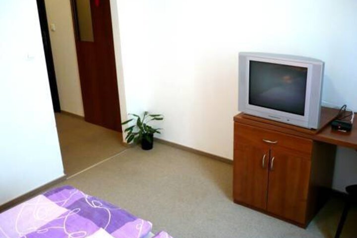 HOTEL KAUNIC