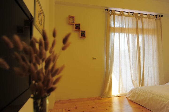 Room 6 of 23