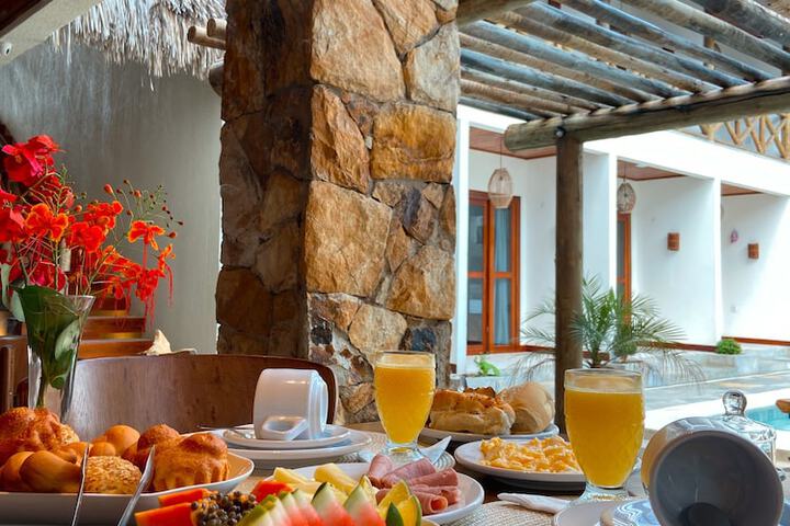Breakfast/Coffee Service 62 of 65