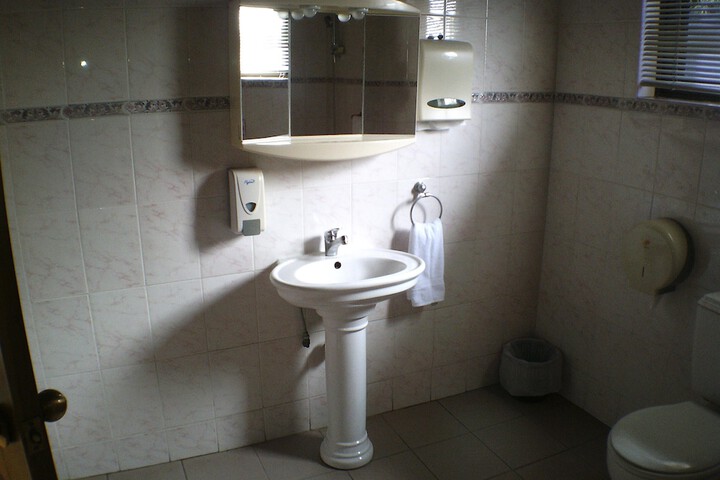 Room 17 of 32