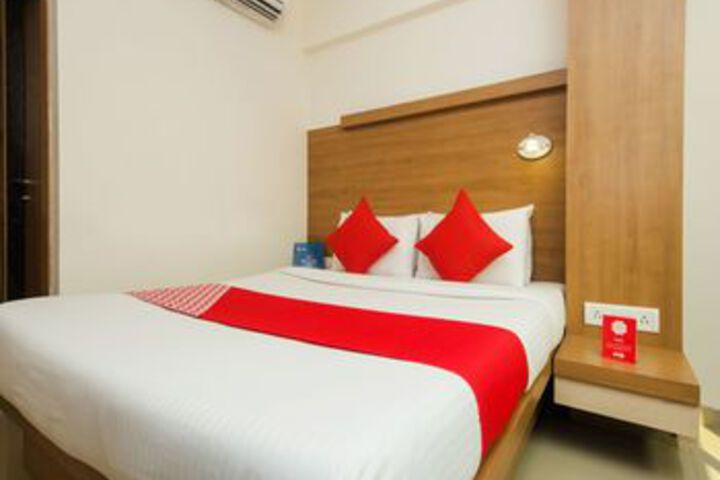 Room 15 of 26