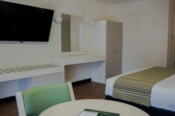 Room 7 of 46
