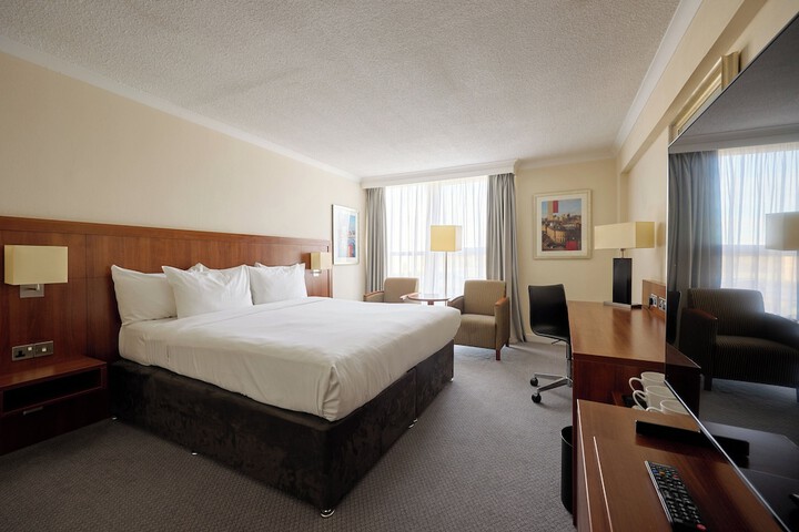 Room 88 of 292