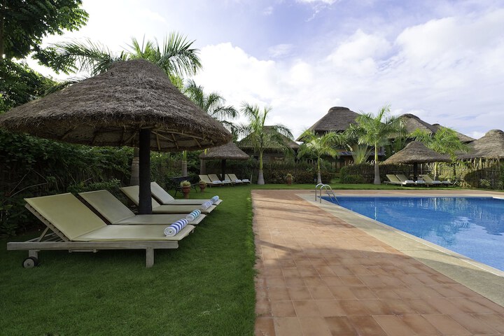 Hotel Pool