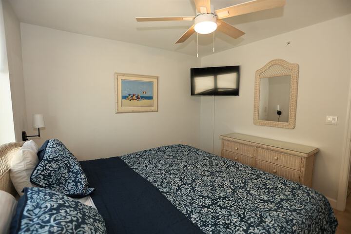 Room 7 of 169