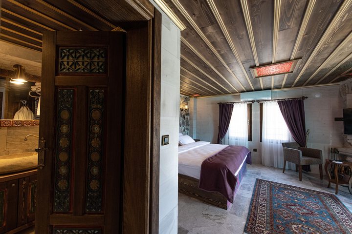 Room 21 of 85