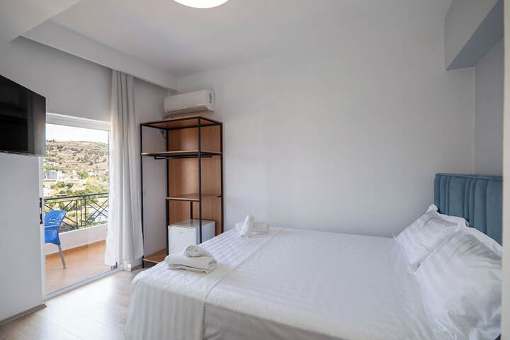 Room 45 of 96