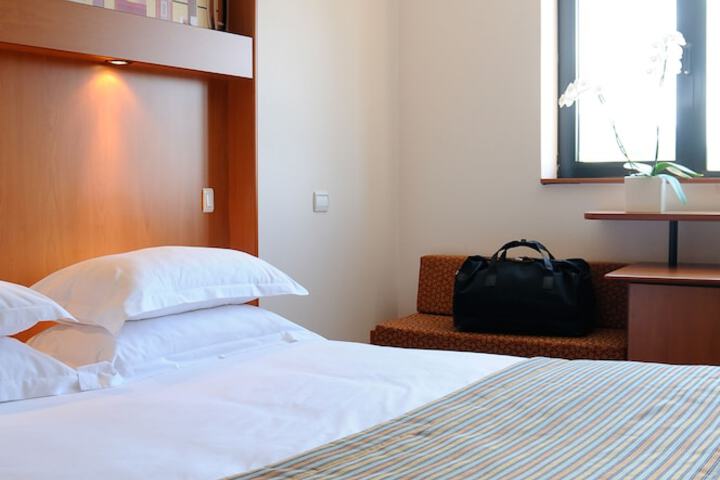 Room 47 of 113