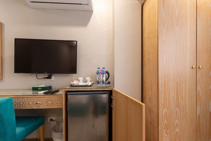 Room 47 of 119