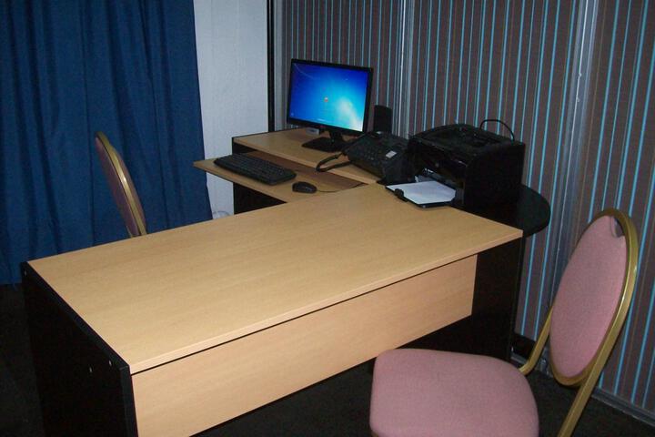 Business Center 31 of 54
