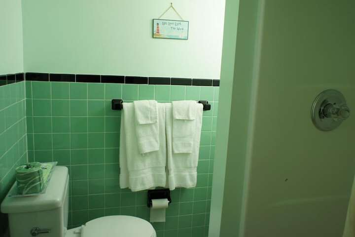 Room 28 of 31
