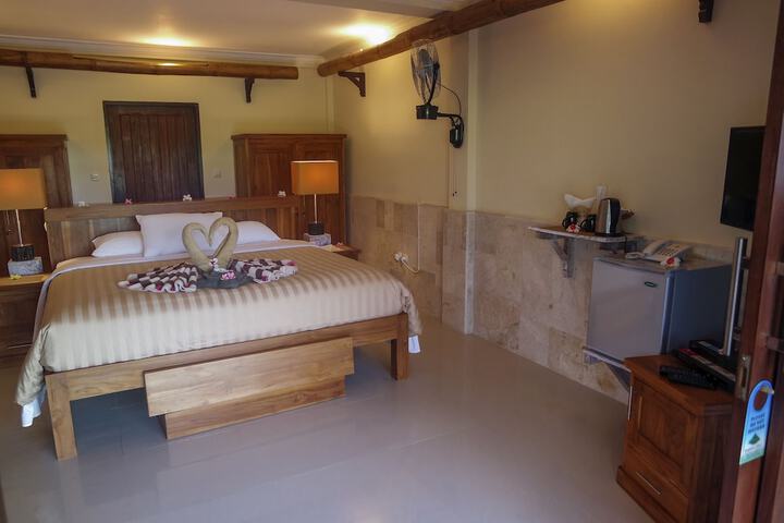 Room 4 of 39