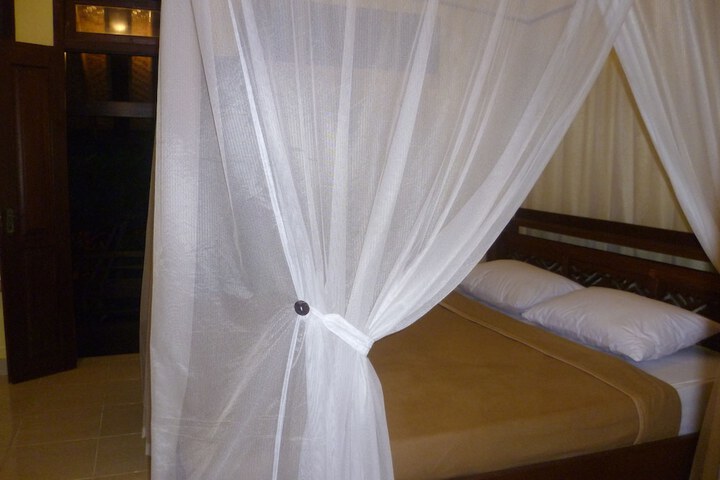 Room 3 of 36
