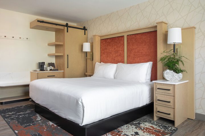 Room 15 of 119