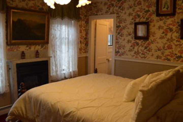Room 75 of 117
