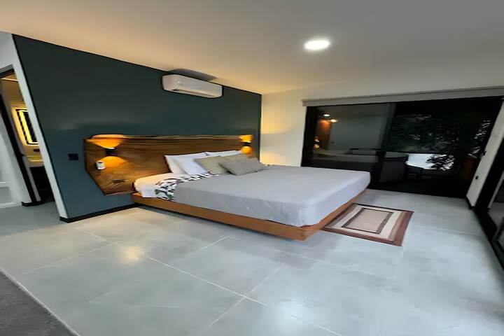 Room 10 of 49
