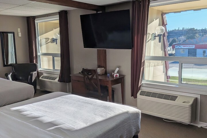 Room 5 of 30