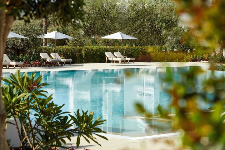 Pool 243 of 578