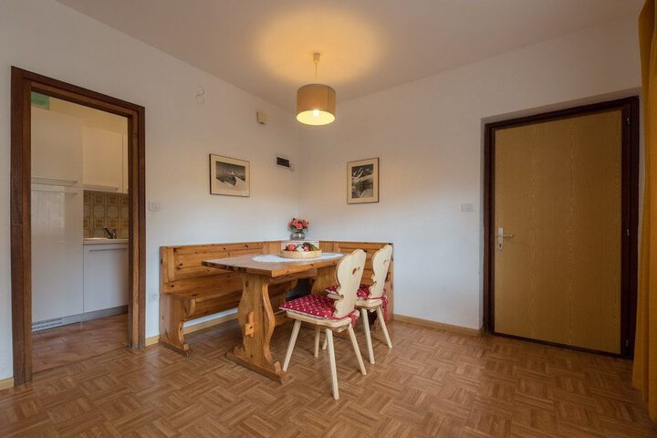Dining Photos