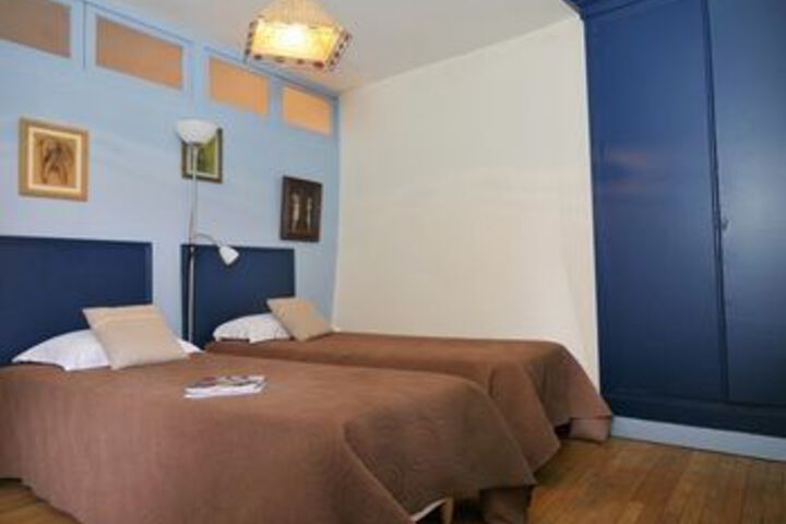 Room 10 of 22