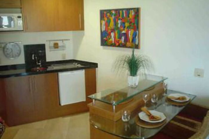 Room 16 of 20